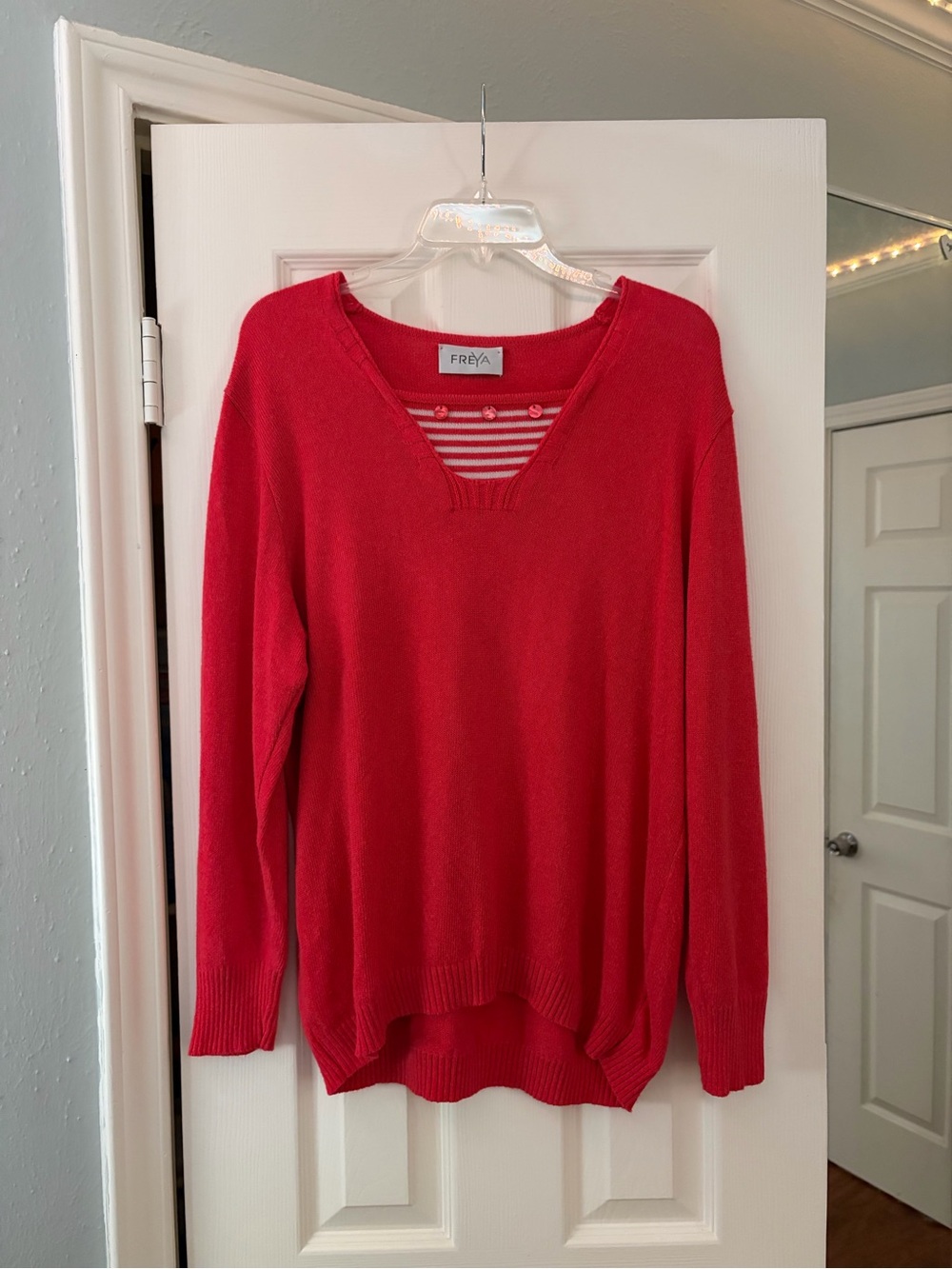 VINTAGE 80s/90s FREYA Coral Layered-Look Knit Sweater 🍓✨